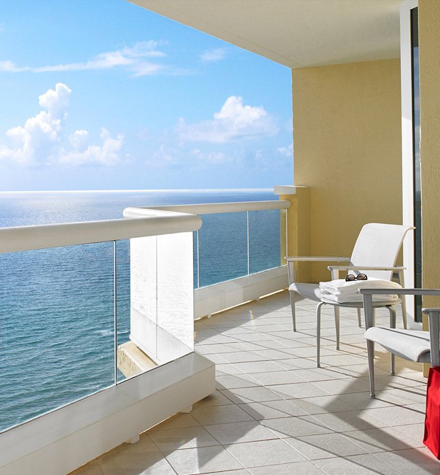 acqualina resort and residences on the beach